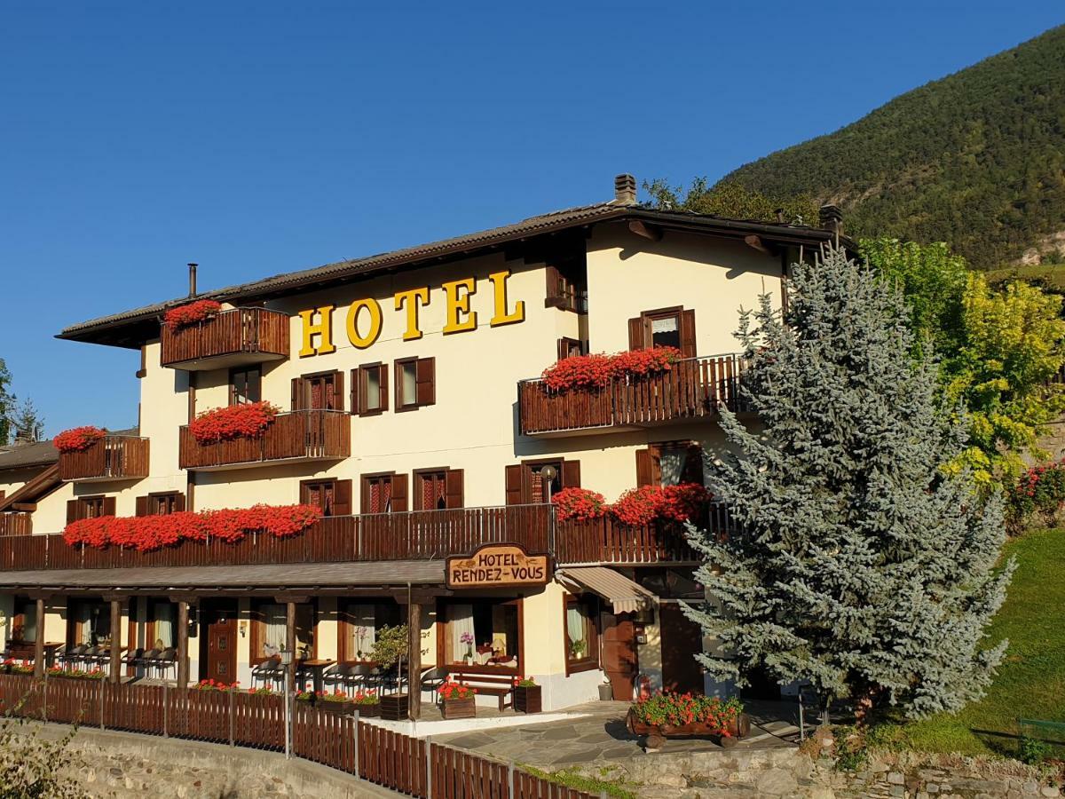 Hotel Rendez-Vous - Aymavilles Exterior photo